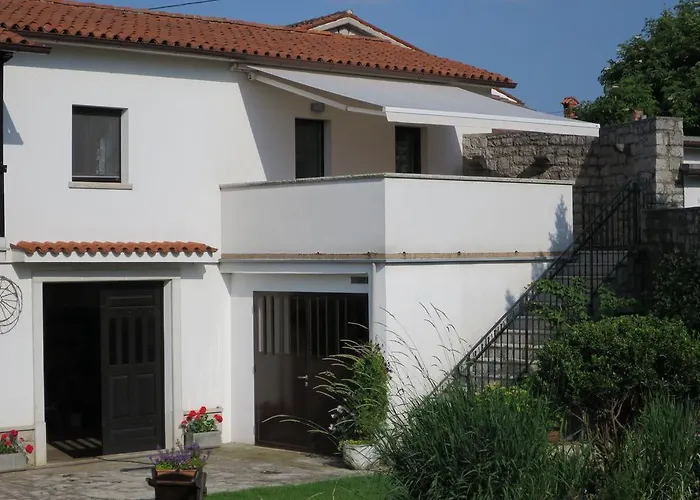 Tin House Appartamento